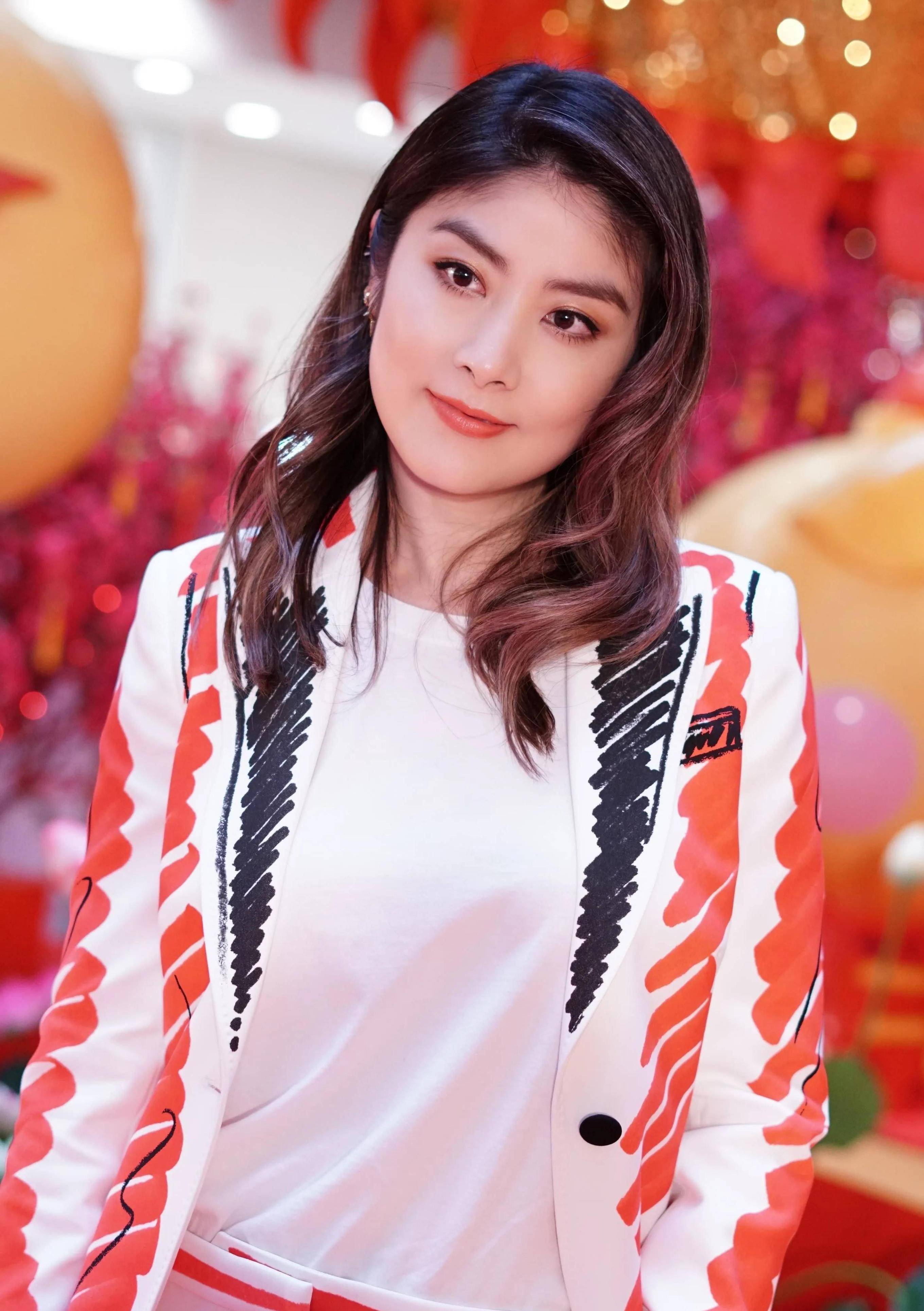 陈慧琳:与相爱16年男友结婚,40岁有二胎,两个儿子她都爱