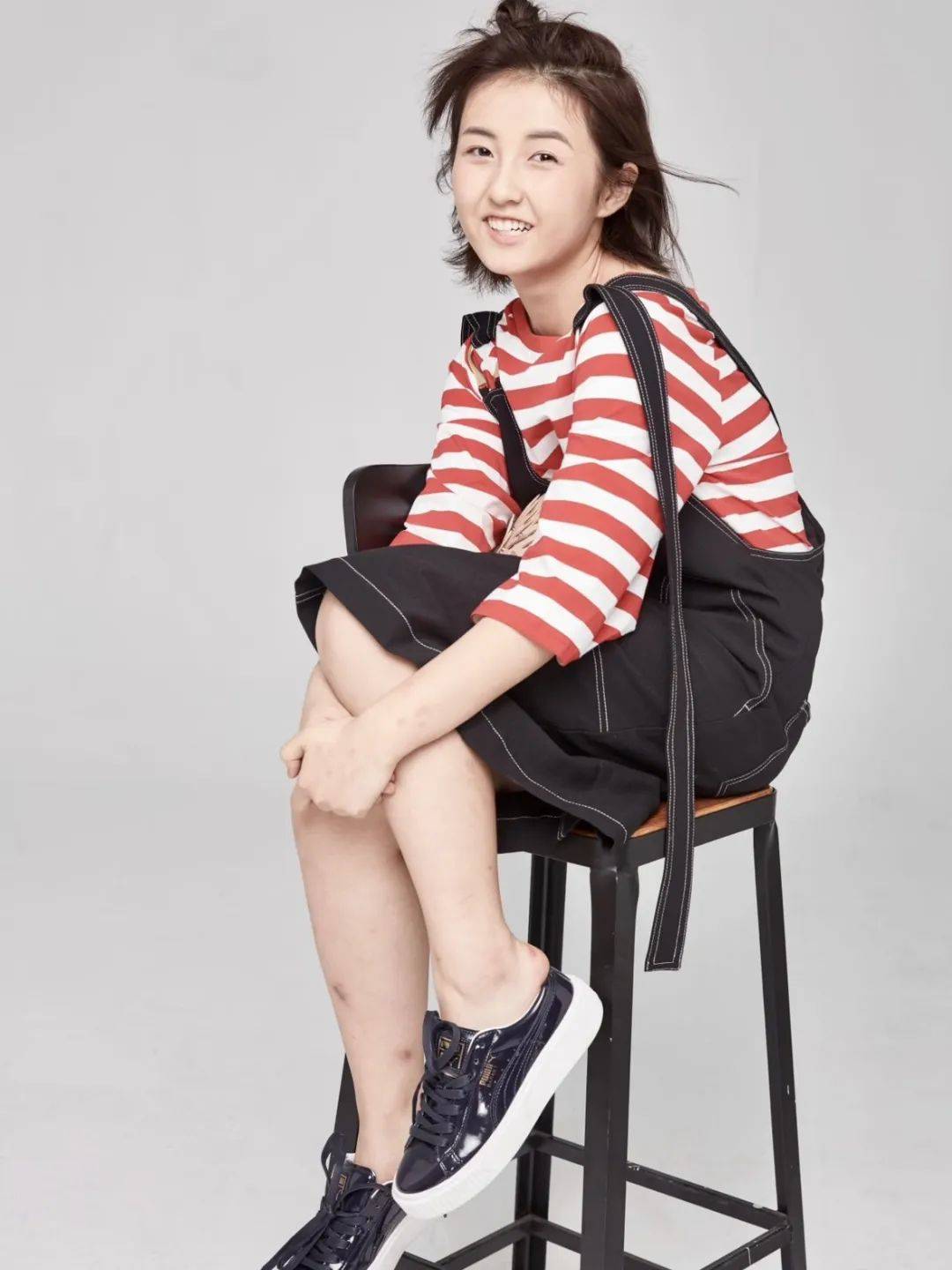 被24岁的张子枫吓到了!她怎么变成这样了