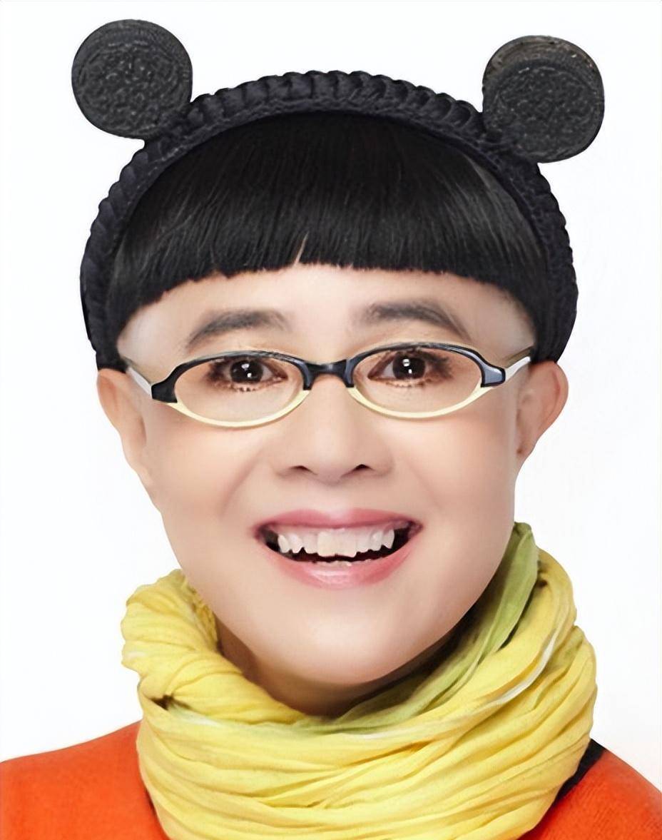 惊!名与利堆砌,金龟子刘纯燕却深陷"教女无方"困境