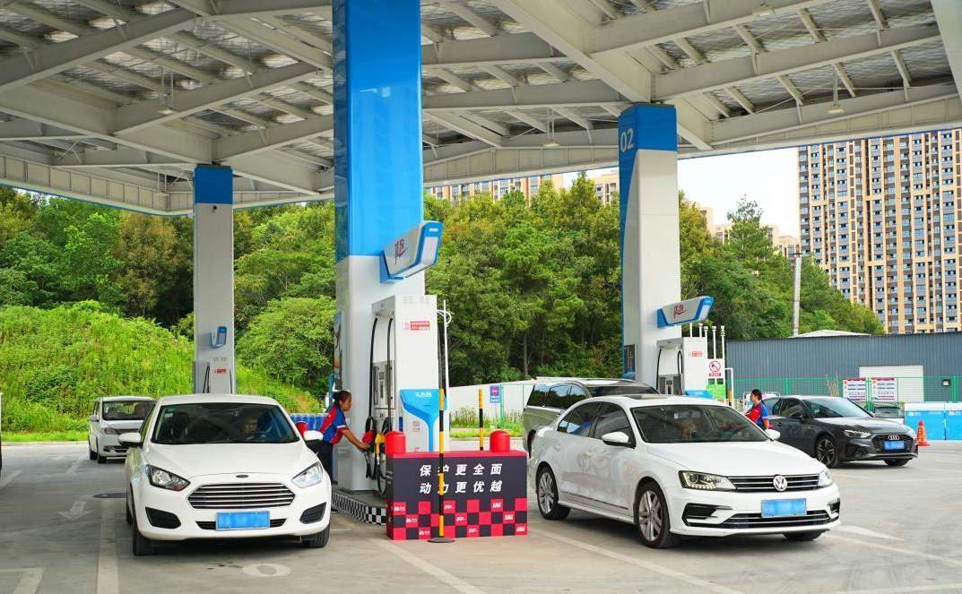 “央企”加油站竟是私企？山西汾阳“中化石