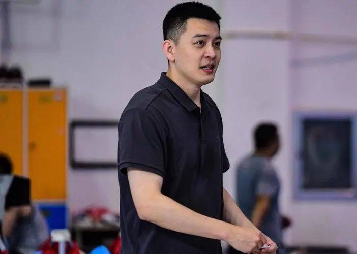 CBA交易官宣后首战！辽篮带新援赴阜新 赵继伟复出时间定了