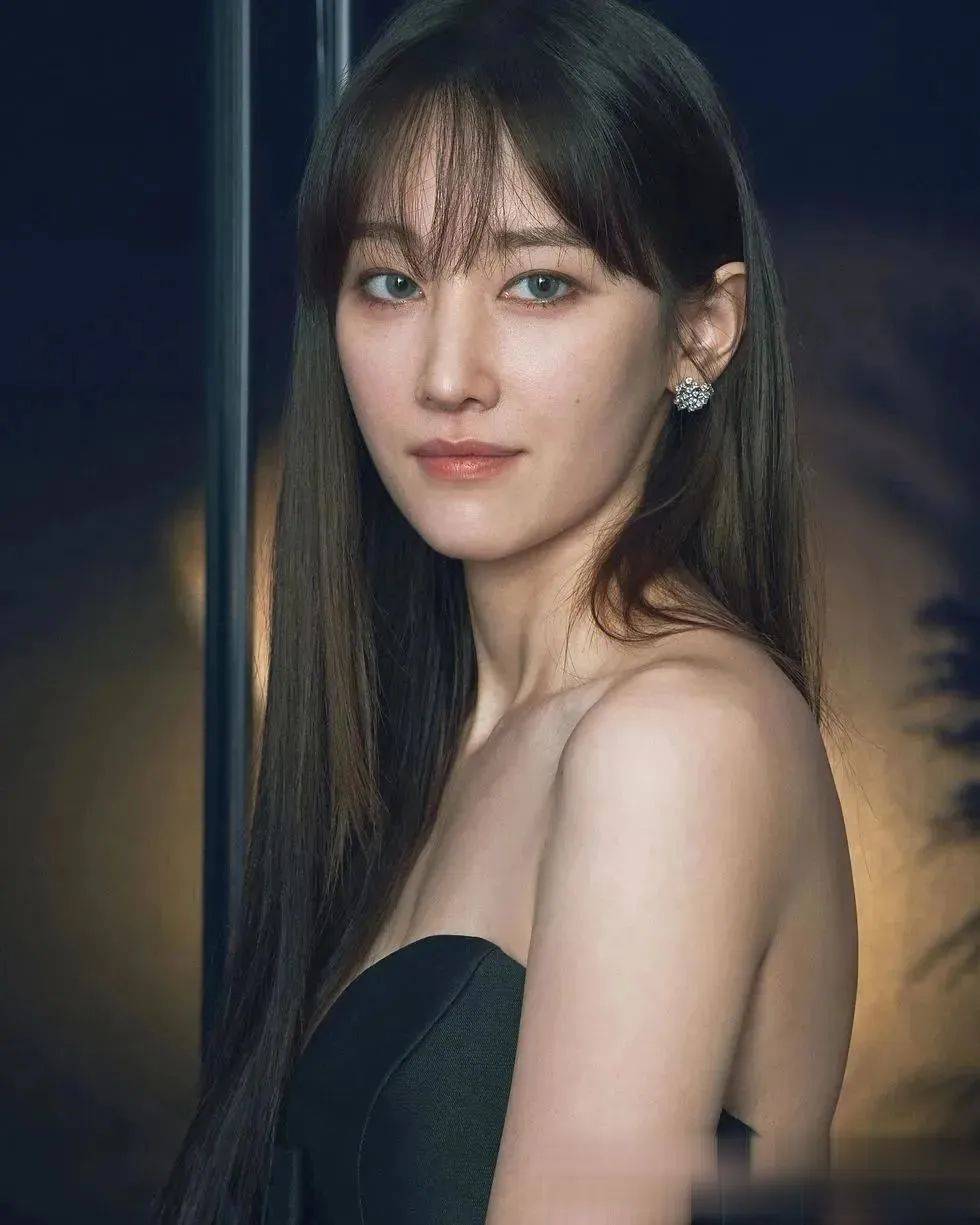 十大90后韩国美女红星！又纯又欲身材火辣性感撩人
