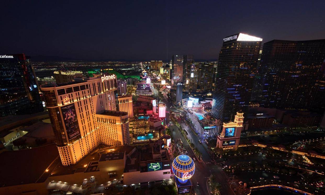 拉斯维加斯没人了?游客数量骤减,美国工会怒批:全怪特朗普!