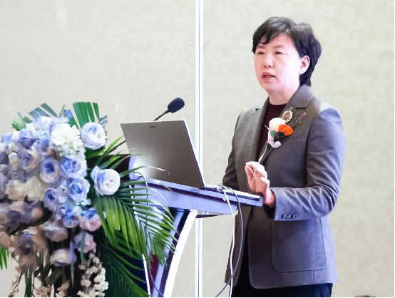 “八重安全屏障”——哈尔滨华厦眼科全生态屈光术式安全质量体系技术发布会圆满落幕！