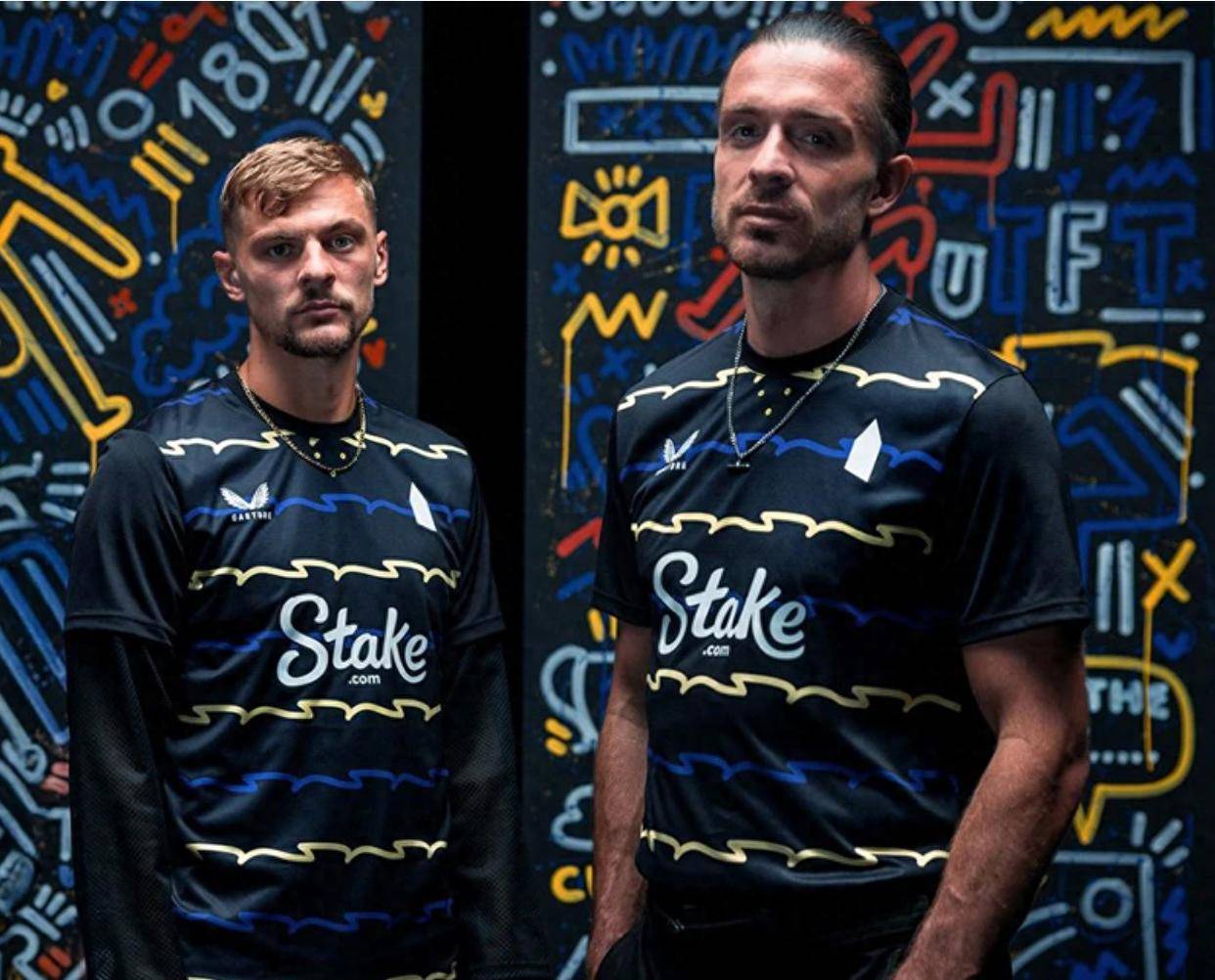 埃弗顿发布25/26赛季第三球衣