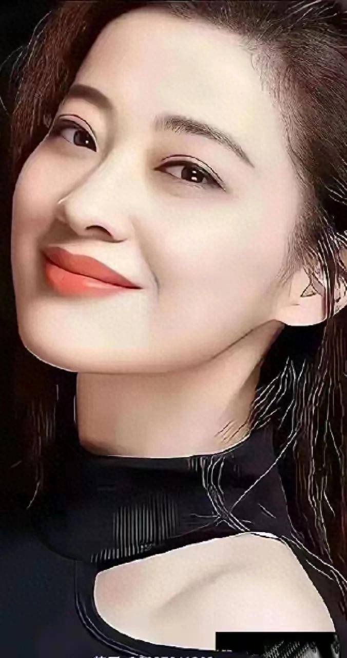 梅婷:颜值与与幸福交织的璀璨生活