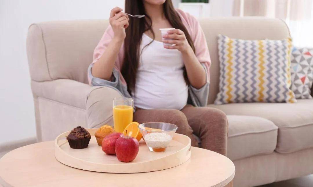妈妈超快顺产无侧切是怎么做到的？今天