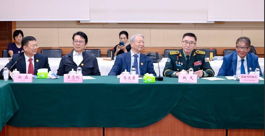 中联国兴书画院与蒙古国军人联合会文化交流联谊会在京举办