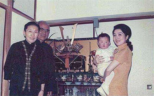 "76号女魔头"佘爱珍:一生嫁三夫,罪孽深重,晚年过得如何?