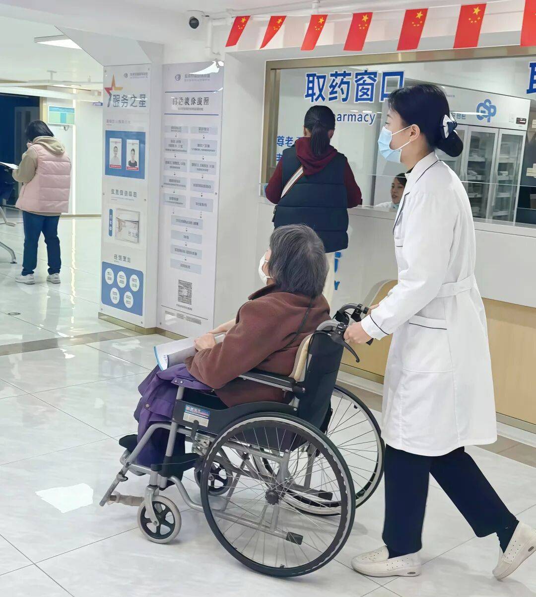 包含24小时专业跑腿服务	陪诊跑腿服务一站式解决您就医黄牛票贩子号贩子的词条
