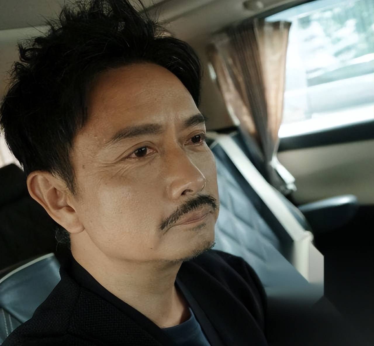 岁月见证:任达华,古天乐,谢君豪同框,演艺巨星间的差异与魅力