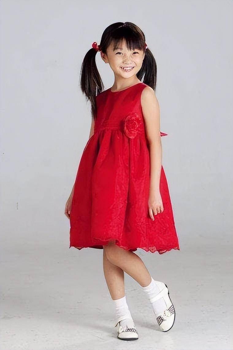 现在回首林妙可,张艺谋对她心有愧疚,现在的她有什么样的改变?