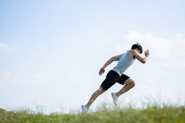 跑步适合戴什么样的耳机？推荐10款令人心动的跑步运动耳机