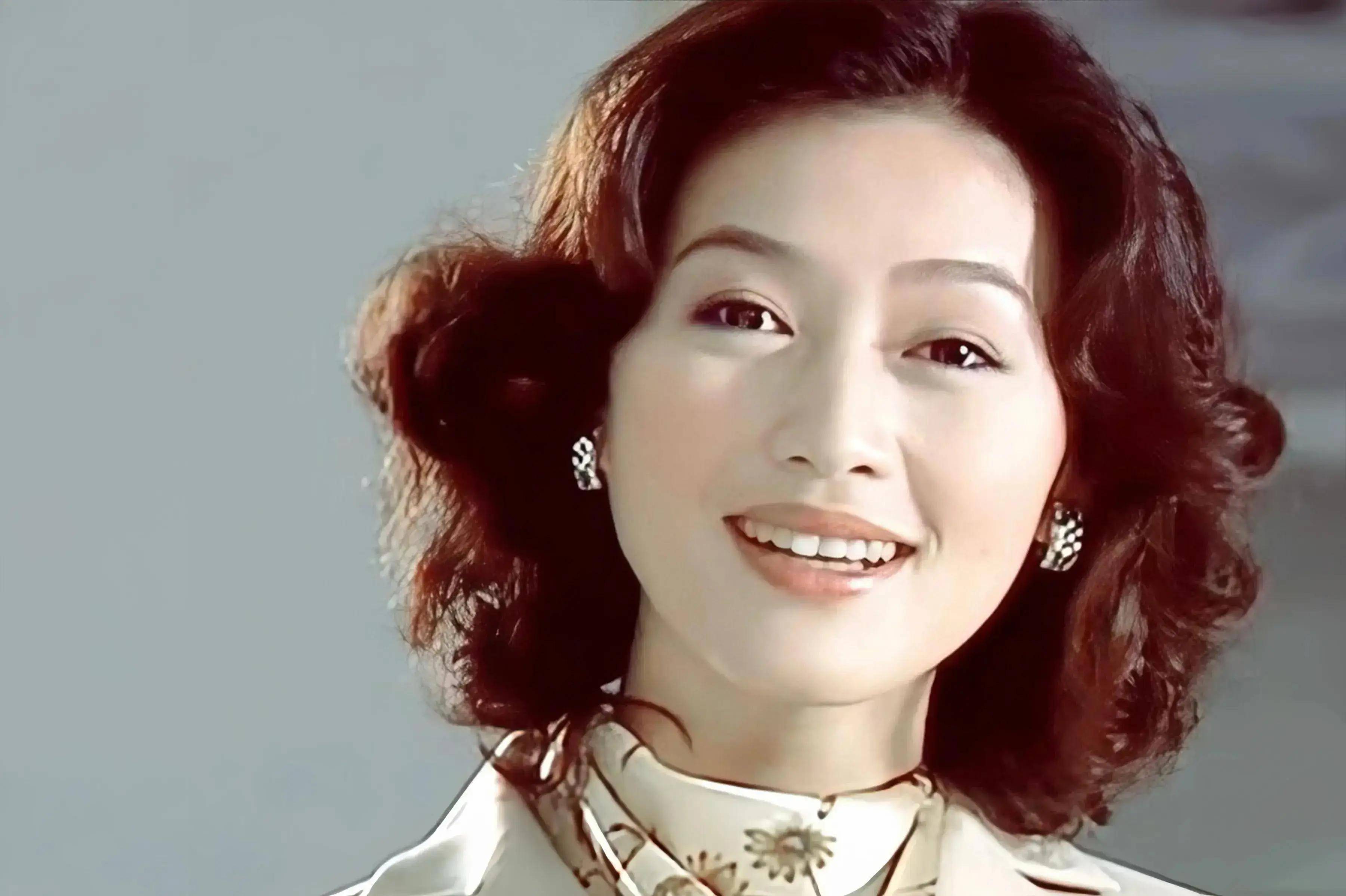资本女大佬"田海蓉:爹瘫痪妈患癌,丈夫狱中离世,如今怎样了