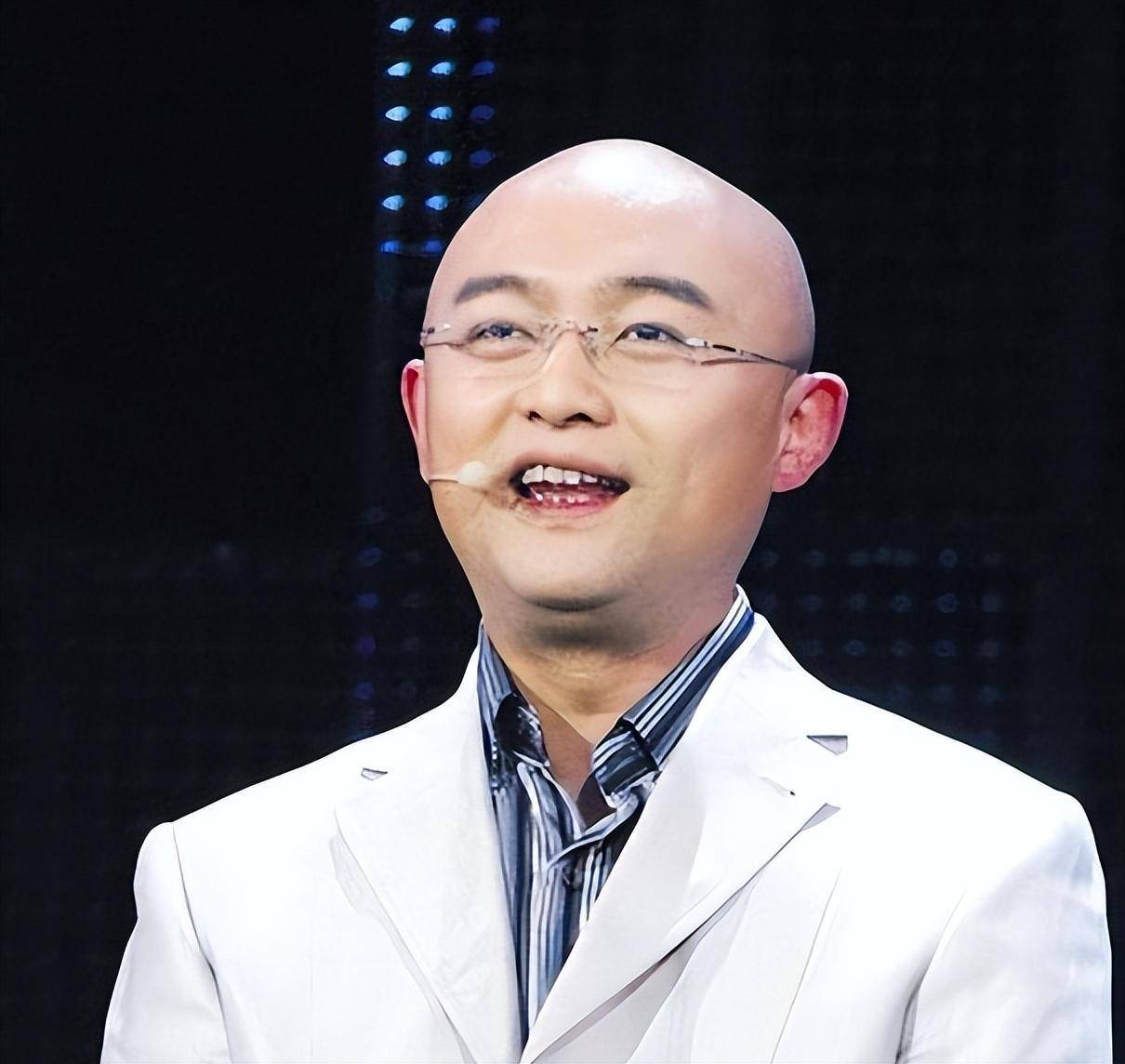 "消失"的孟非,已经走上了另外一条大道