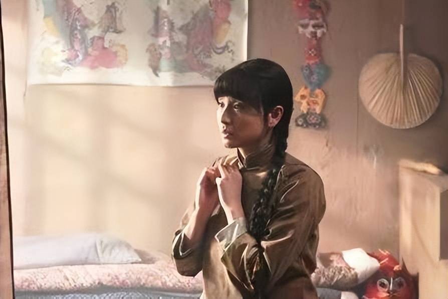 女演员孔琳,一位饱受虐恋的苦命女人