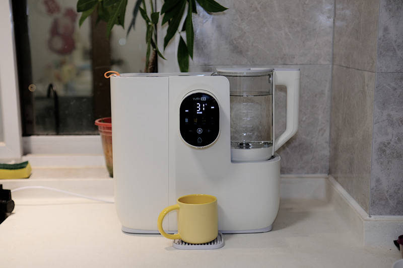 宜米RO熟水即热净饮机：小户型全能水吧来了，3秒即热解锁精致生活