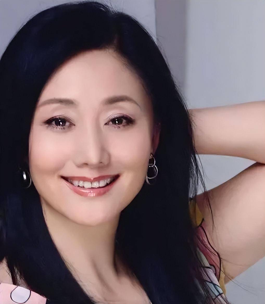 赵丽娟:曾被琼瑶"设局"忽悠,为拍戏打掉孩子,现近况如何?