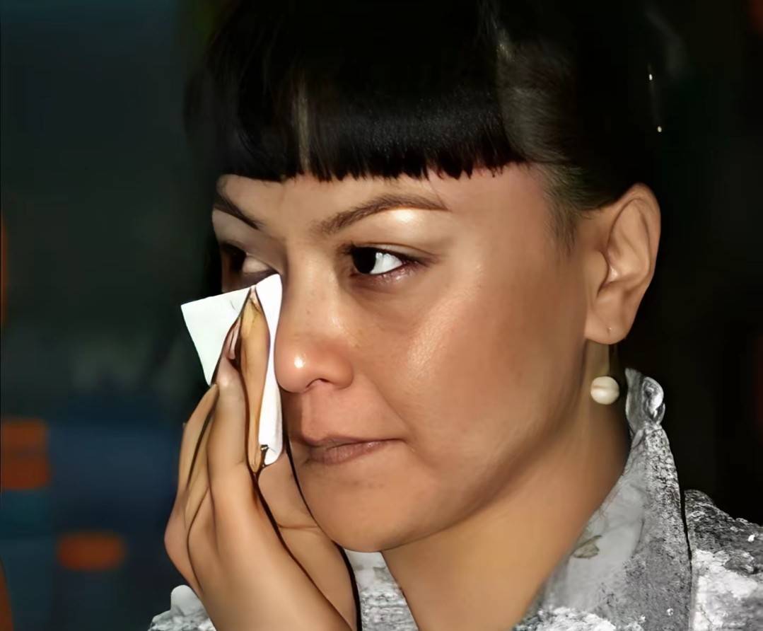 她本以为会让女人惨败而归,却没曾想王纳文的孩子竟真是高峰的