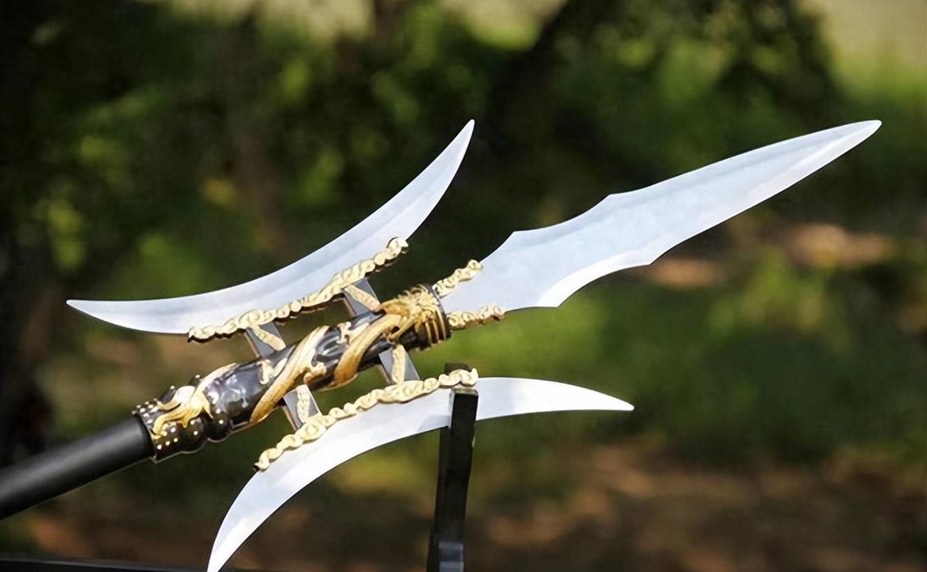 方天画戟那么厉害,为何后世却很少有人用?专家:用它打架很奇怪