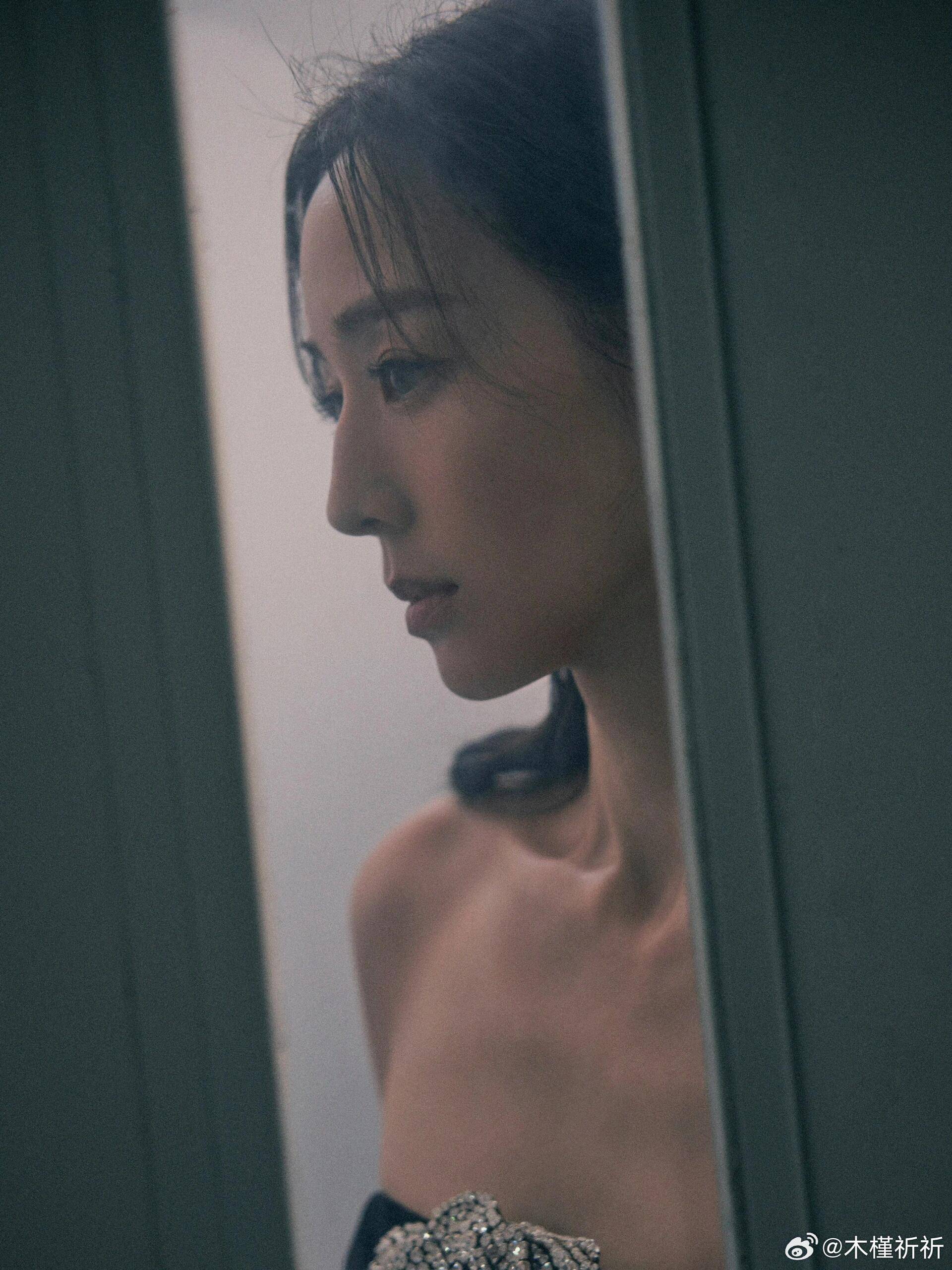 张钧甯:已经下过海了,身材火辣吸睛,网友直呼:女神太养眼了!