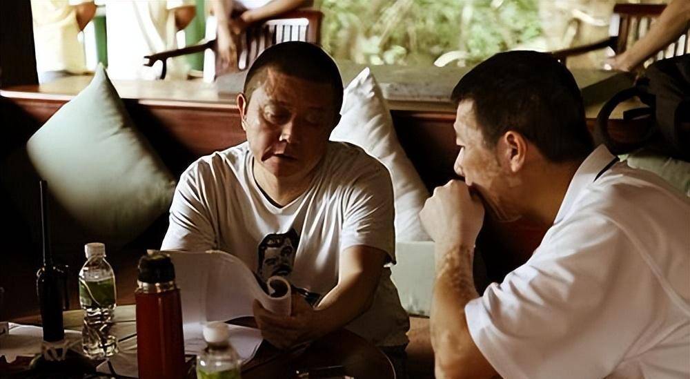 从“嚣张跋扈”到“黯然退场”，不可一世的冯小刚经历了什么？