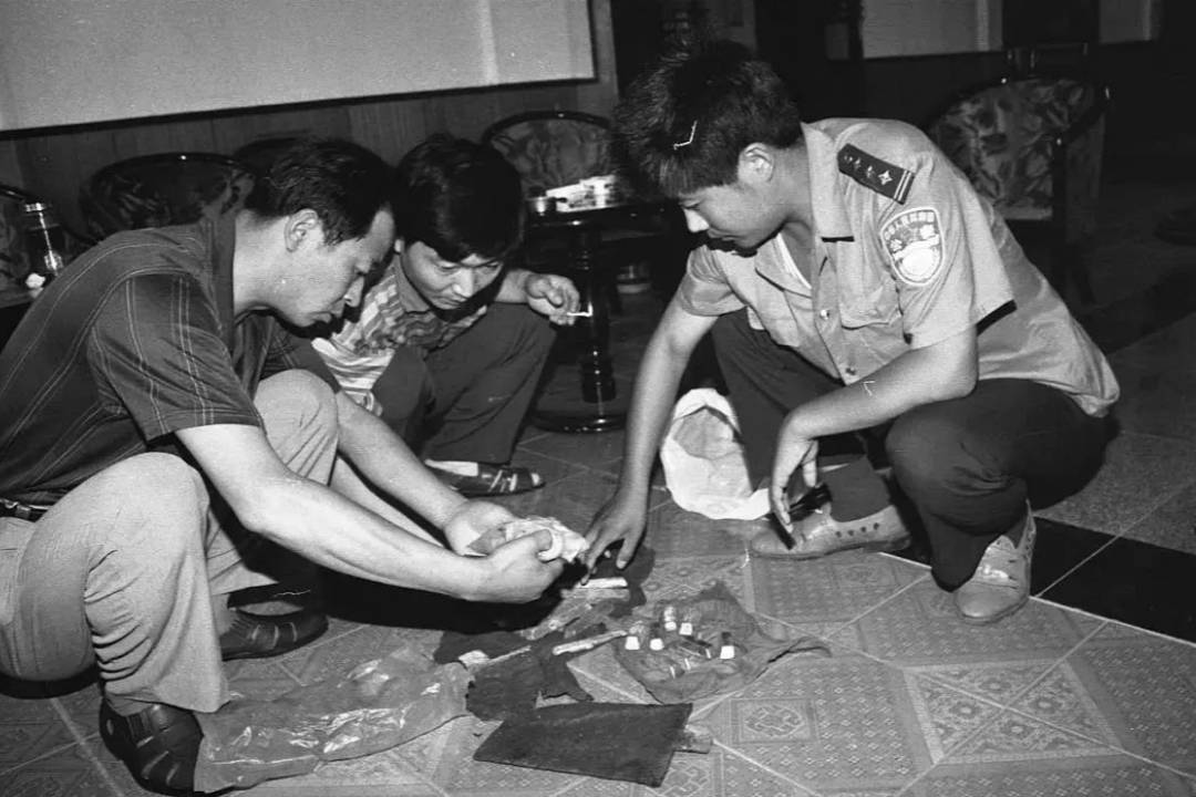 这起极为罕见的碎尸焚尸案件在警方的不断努力下,最终揭开了真相