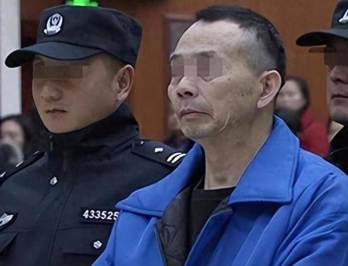 2020年杜少平被押火葬场,抬进死刑执行车,8分钟后结束一生罪恶