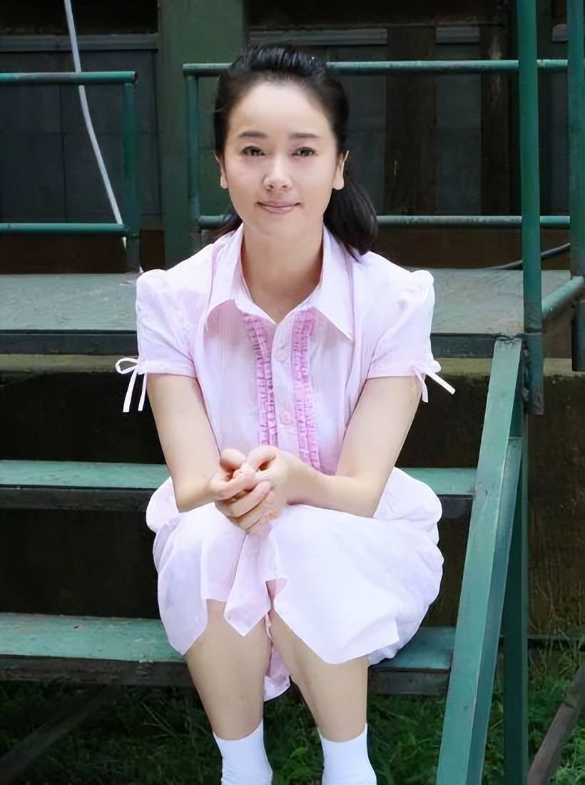 "中年妇女"左小青:嫁大20岁富豪老公,离婚后和女儿相依为命