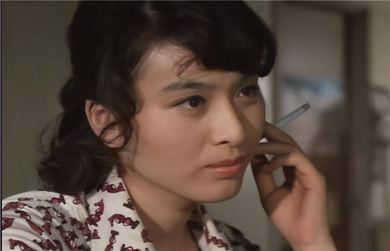 栗原小卷:80年代家喻户晓,36次到访中国的银幕女神,终身未嫁