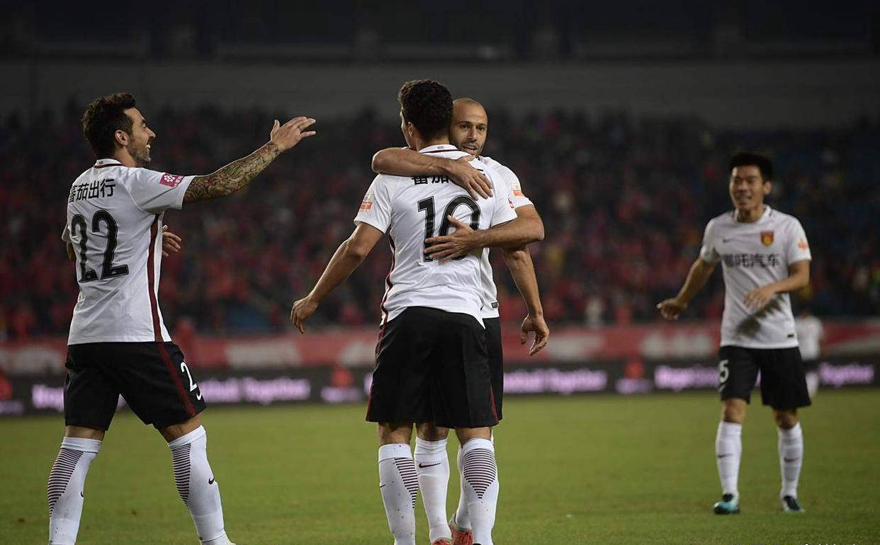 前中超外援批评中国球员:自大却踢不好足球