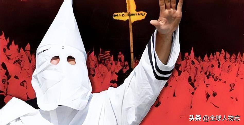 罗伯特·卡莱尔·伯德:三k党成员,美国史上任期最长的参议员之一