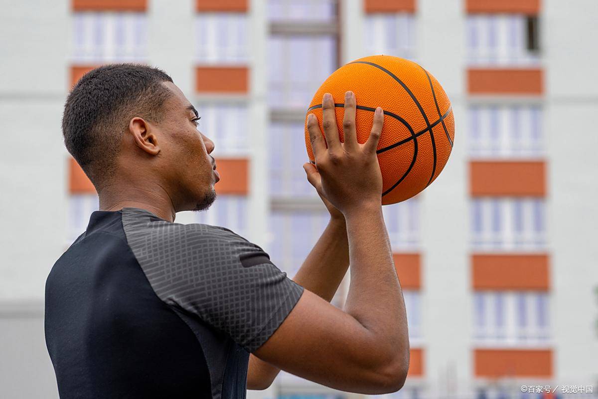 160cm也能打nba?揭秘矮个子球员的生存之道