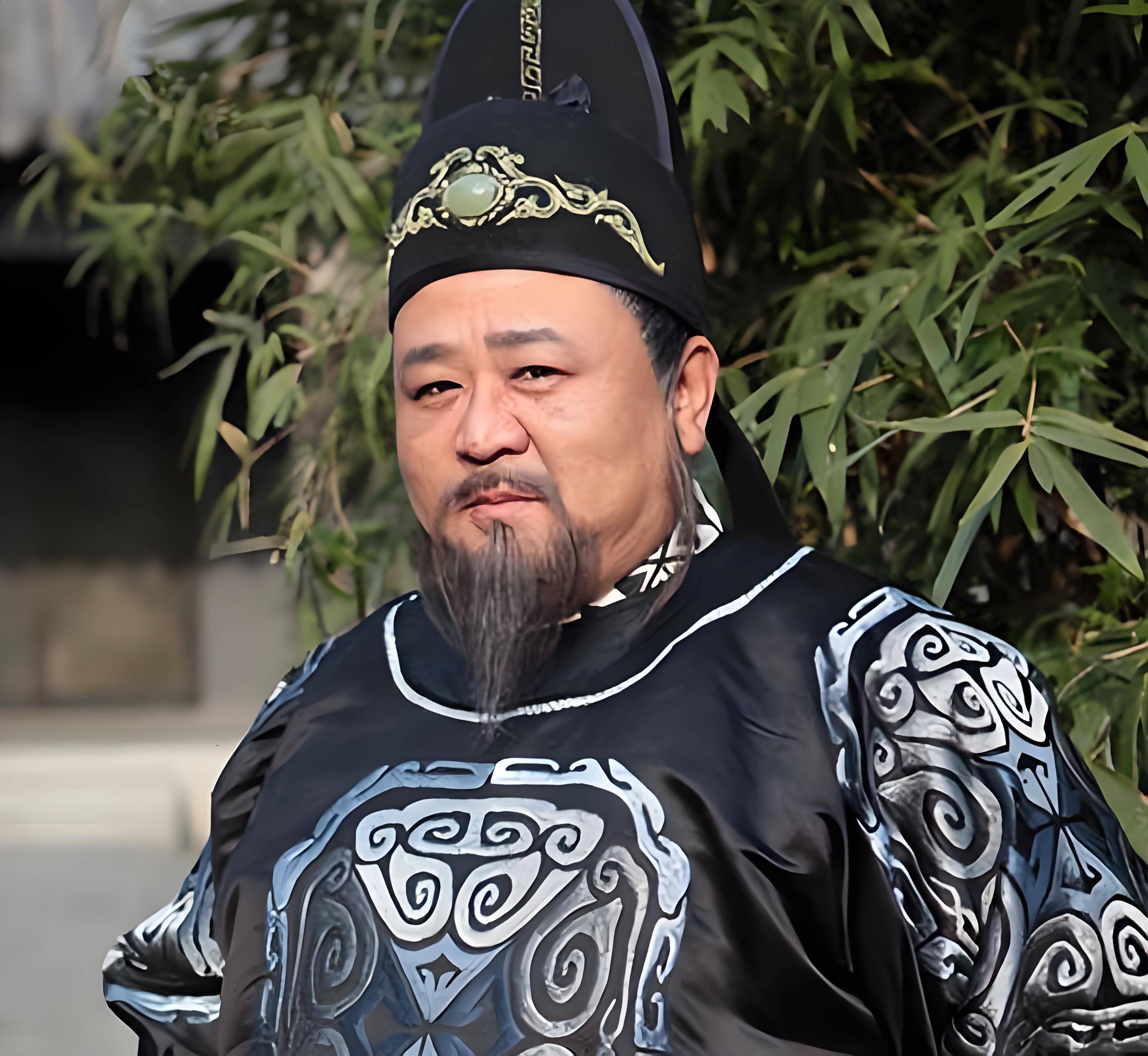 梁冠华:因肥胖没戏演,但导演妻子向他表白,饰演狄仁杰走红