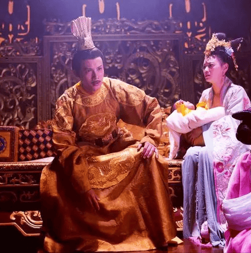 唐昭宗即位时,朝廷尚有十万禁军,他为何会混得连汉献帝都不如?