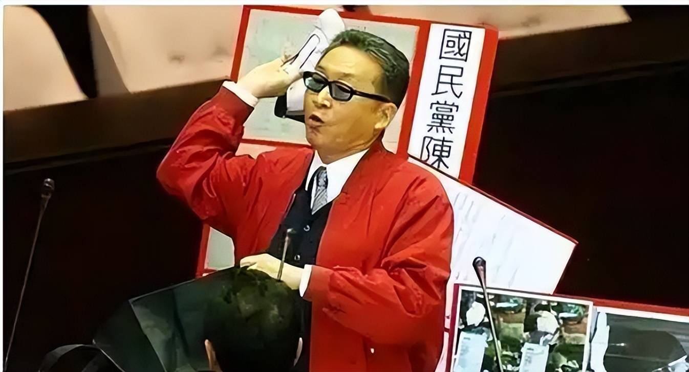 大陆为什么不待见李敖