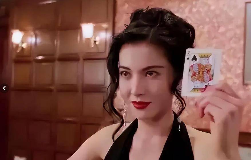 李婉华邂逅加拿大籍股票经纪人李守正,两人一见如故