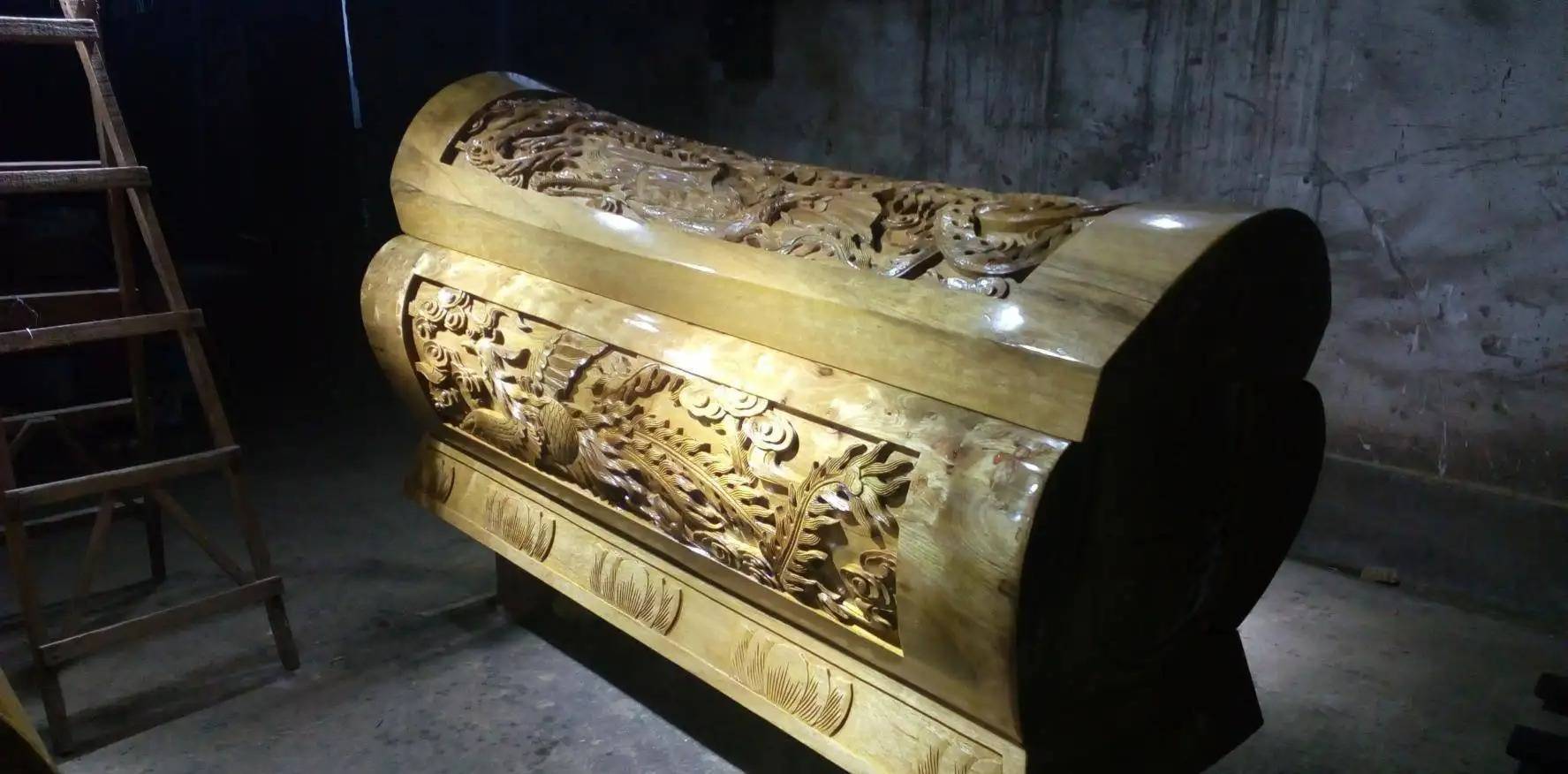 包拯出殡时,21口棺材从城门同时抬出,盗墓贼看见后立下一规矩