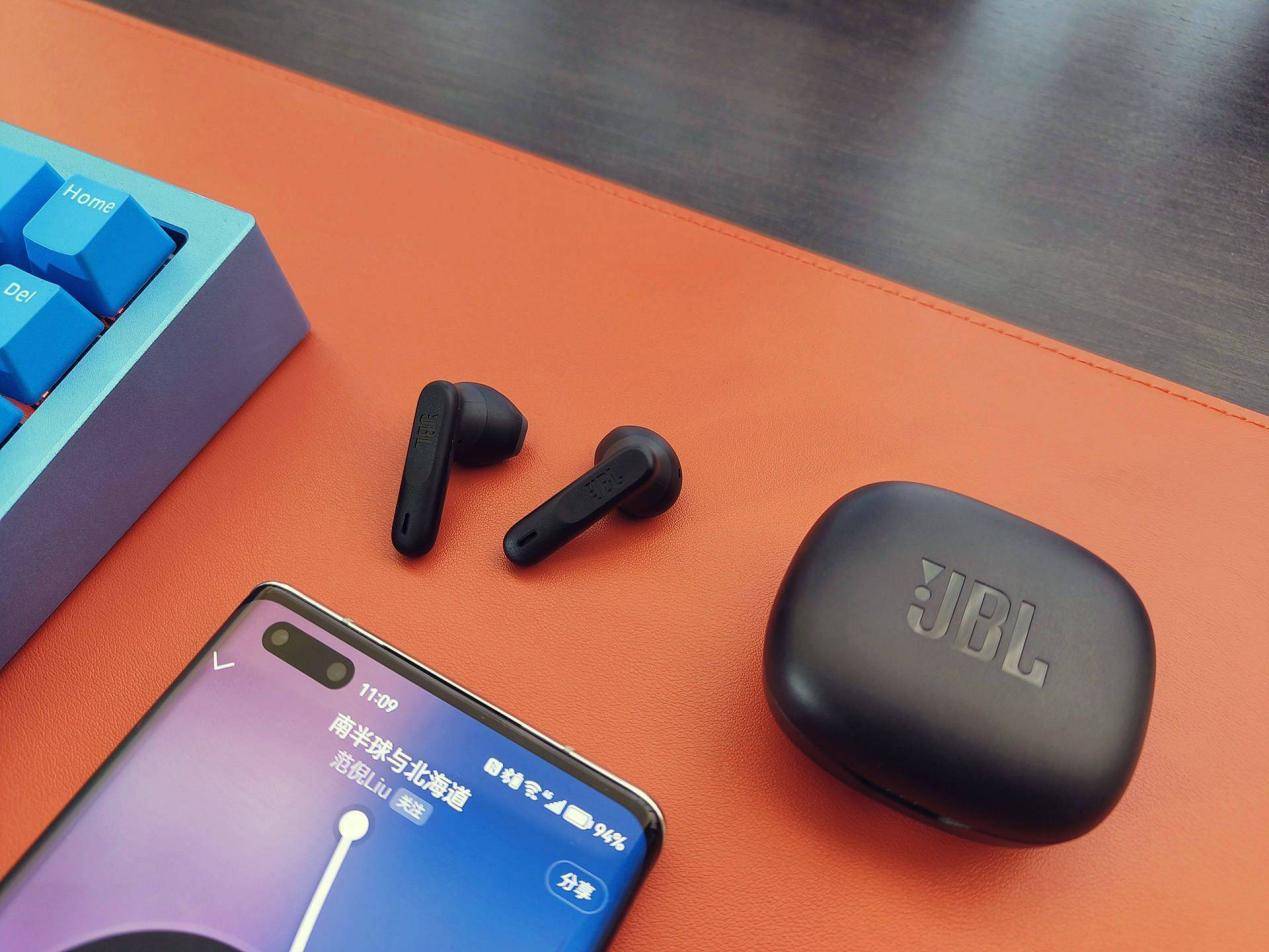 音质好的半入耳式耳机有哪些?十大公认音质最好的半入耳式耳机