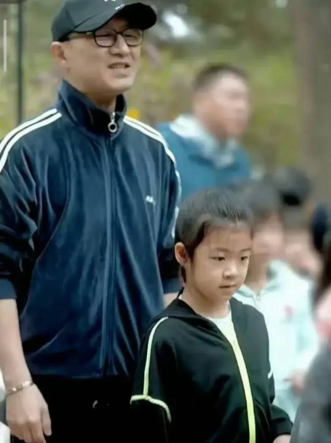 汪峰称女儿醒醒是个学霸学习超令人省心遗传了章子怡强大基因