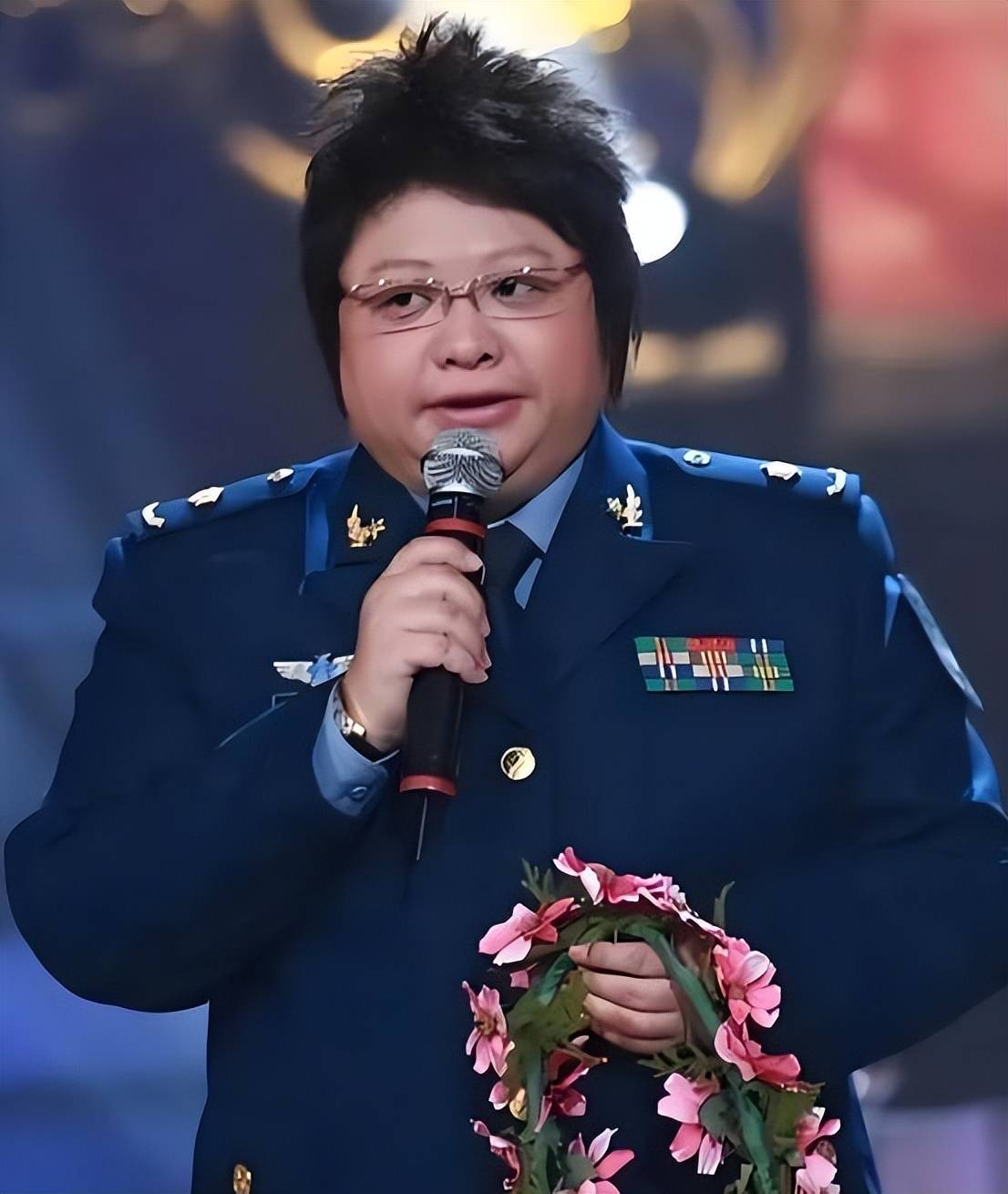 韩红父亲原来是相声大师韩德江,难怪没几个人愿意得罪她!