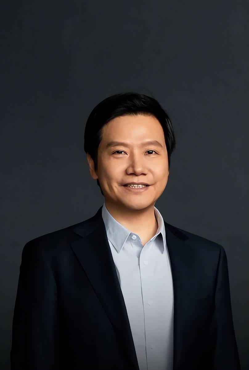 因泄密被辞退1个月,王腾再凭一个举动,令雷军和所有人刮目相看