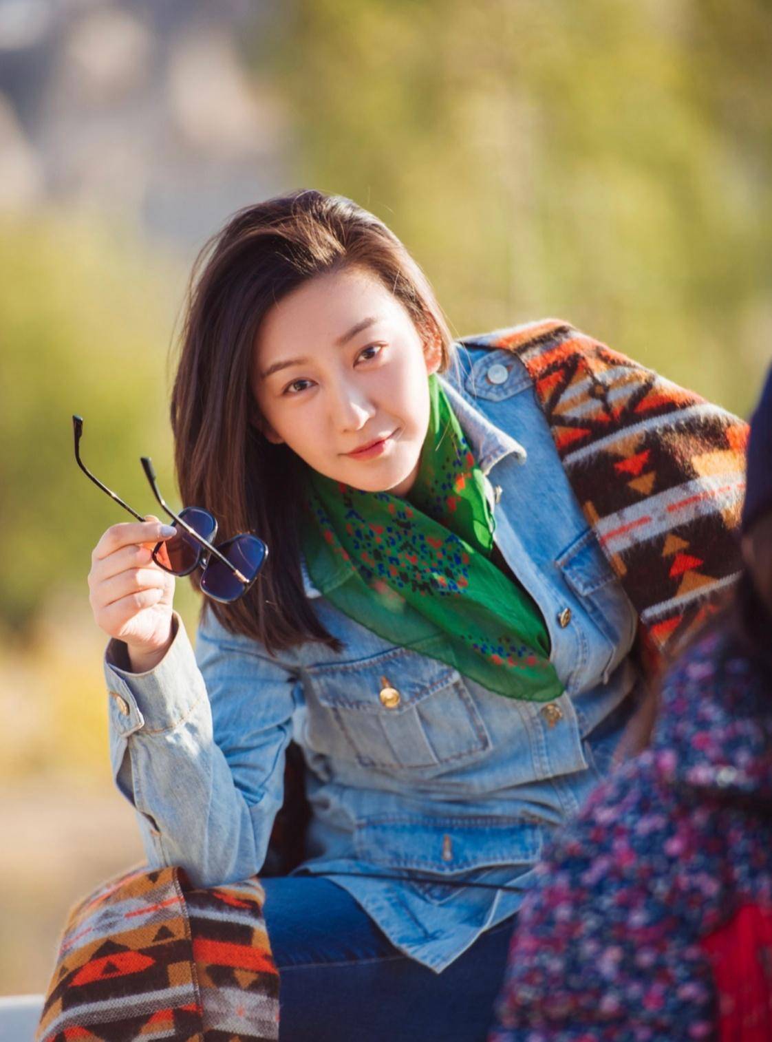 离婚13年后,再看姚晨和凌潇肃的婚姻,才明白当年的唐一菲有多冤