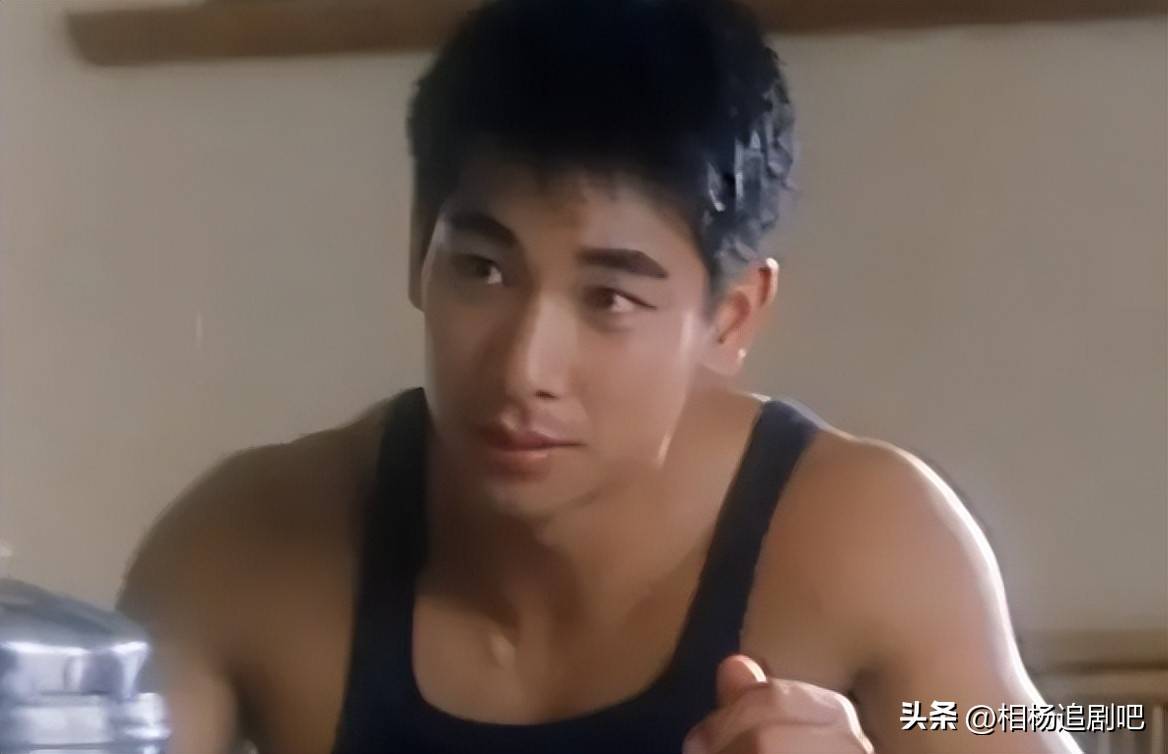 《猎豹》中她饰演的女兵英姿飒爽,盘点武英级运动员身份的演员们