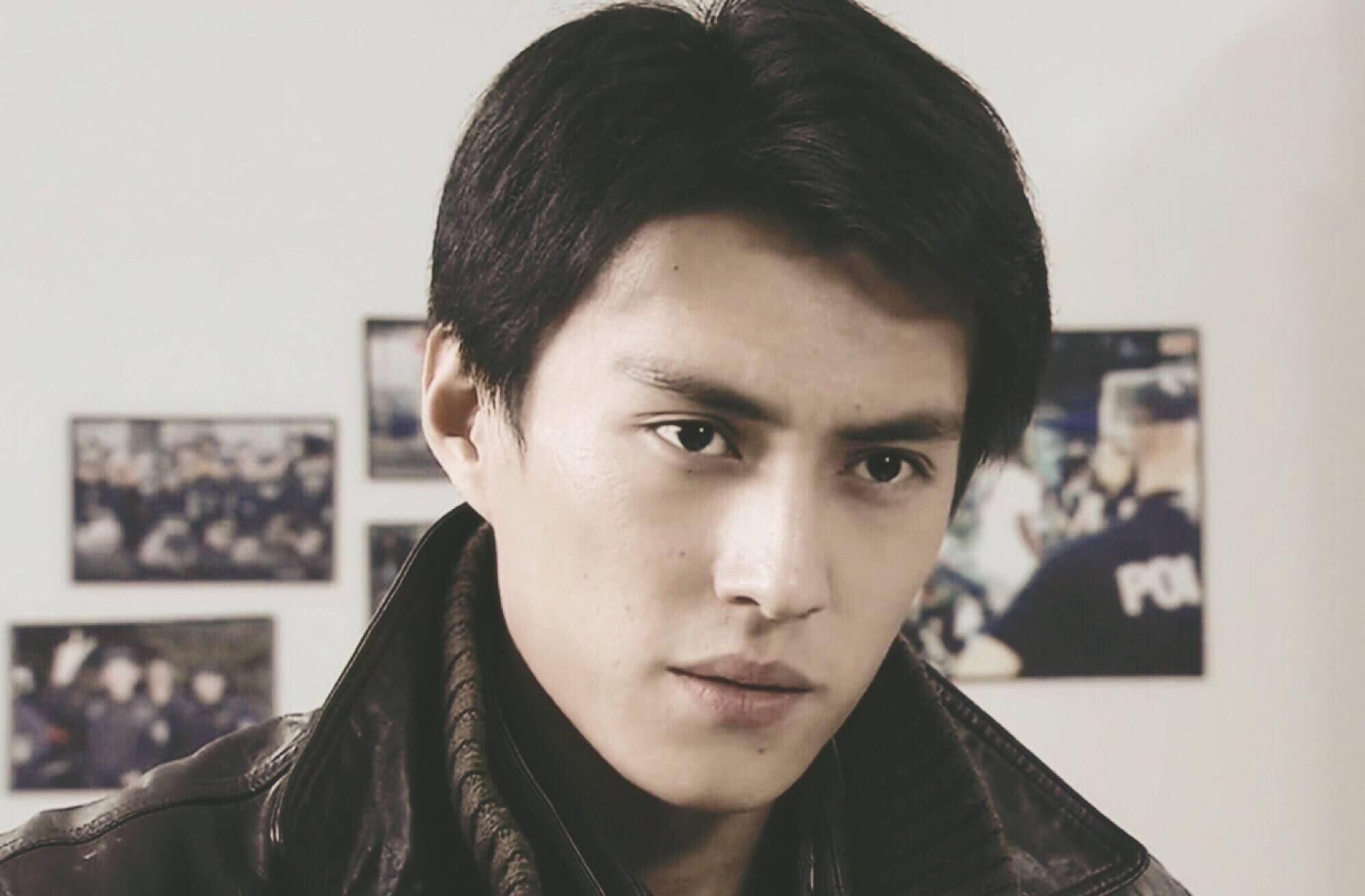 靳东:和离过婚的江珊同居5年,却为何转身娶了二婚的李佳?