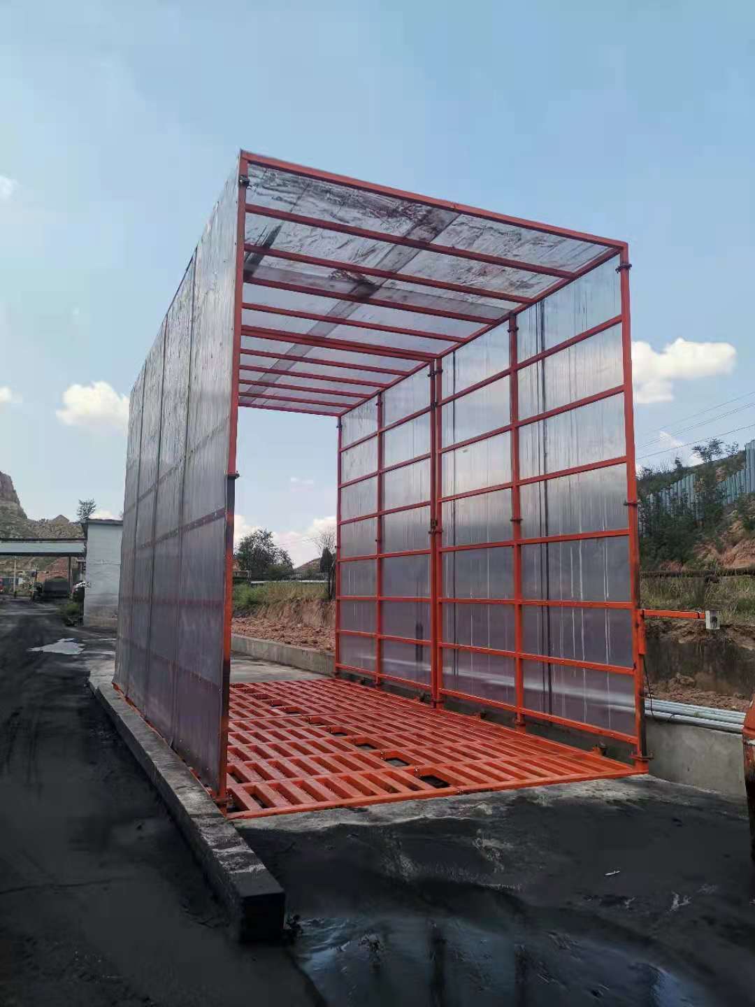 全封闭式洗车台以及全封闭自动洗轮机,为众多工程项目提