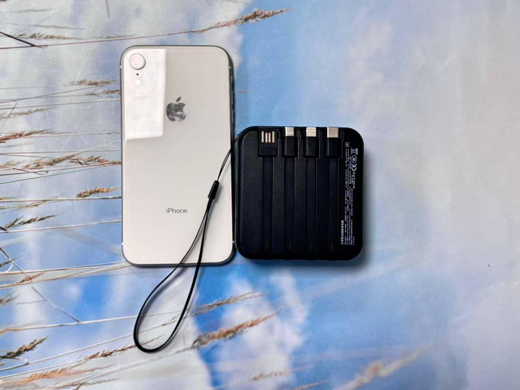 手机充电宝怎么选?西圣、飞利浦、超级马充电宝大PK,哪款更好?