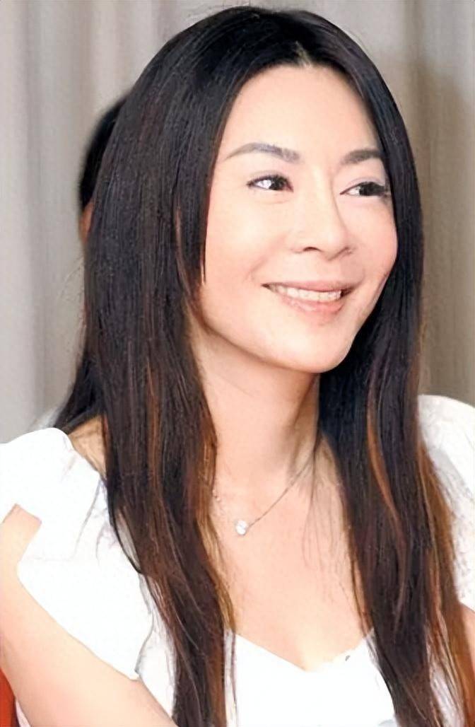 刘德华唯一承认前女友喻可欣,分手后曝华仔私密事,36年还放不下