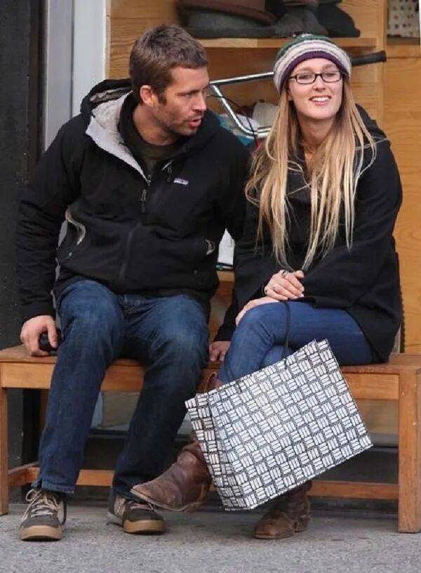 速度与激情已故男演员保罗沃克被网友辱骂