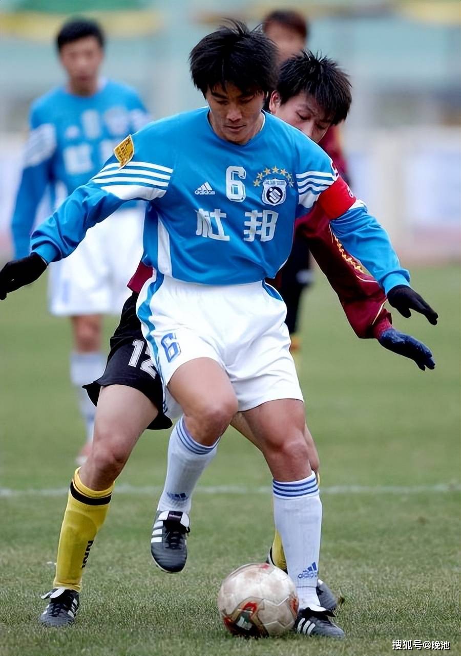 2003年扬戈维奇西历亚克破门,实德3比0八一